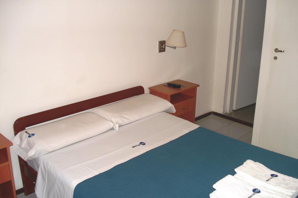 Mari Plaza Hotel Buenos Aires Exteriör bild